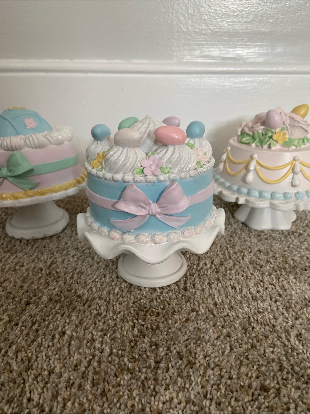 Sweet Treats Easter Cake Set of 3 - Picture 2 of 11